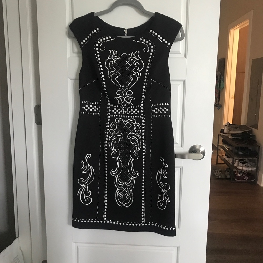 Beautiful Black Fitted Dress